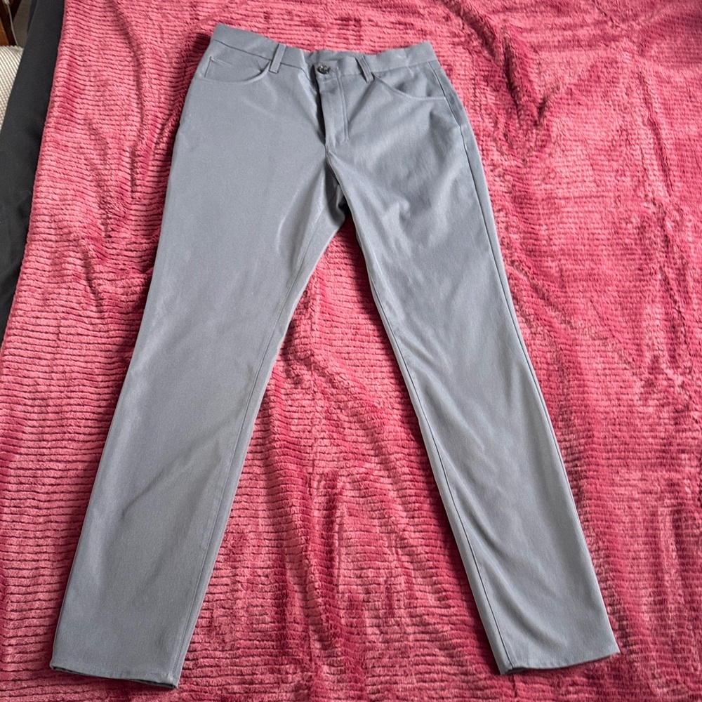 7 For All Mankind Gray Cargo Pants